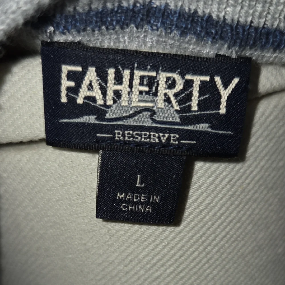 Faherty Reserve Knit in Gray - Picture 2 of 3